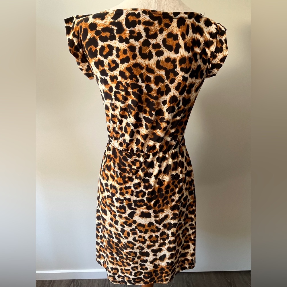 Leopard print dress mini cab sleeves size 8 - Picture 3 of 3